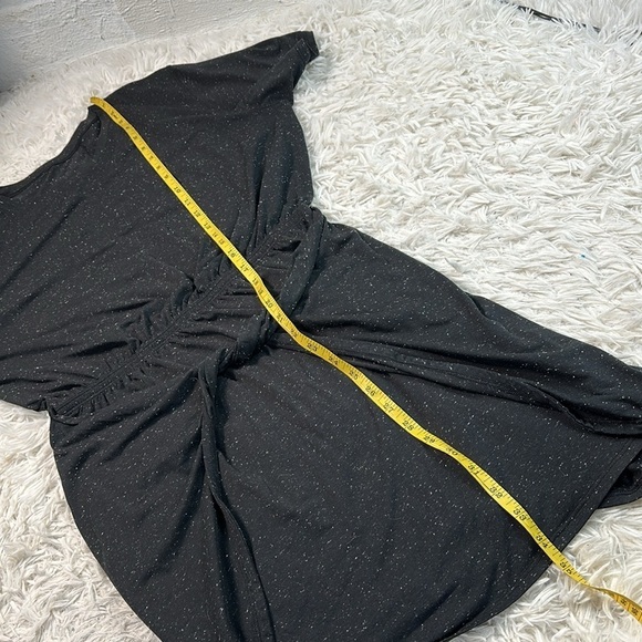 Lululemon Unwind Your Mind Dress Black / White - Picture 3 of 6